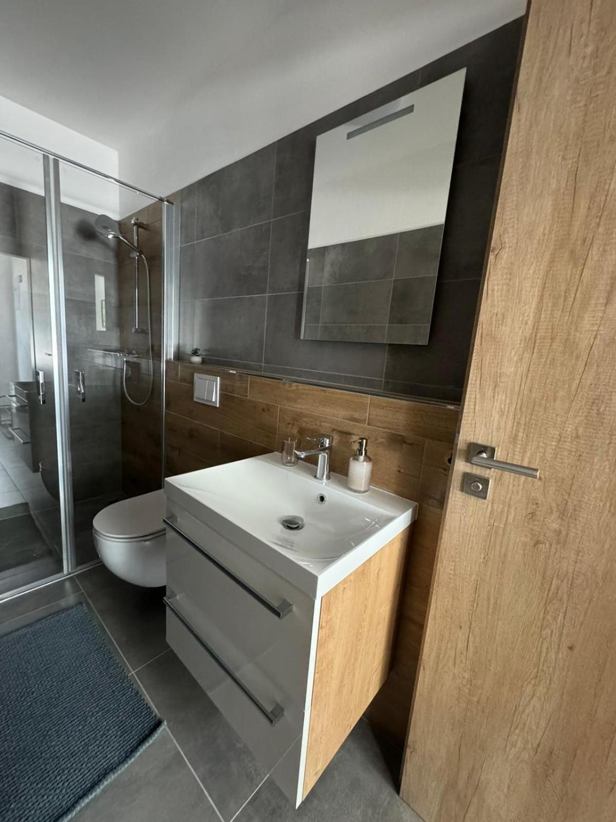 Hobiti Apartman - Sam Radslav Bagian luar foto